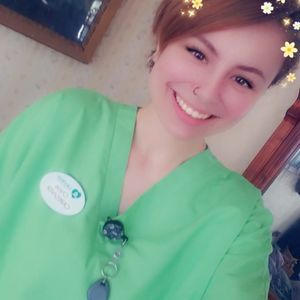 Meet your Posher, Chloe